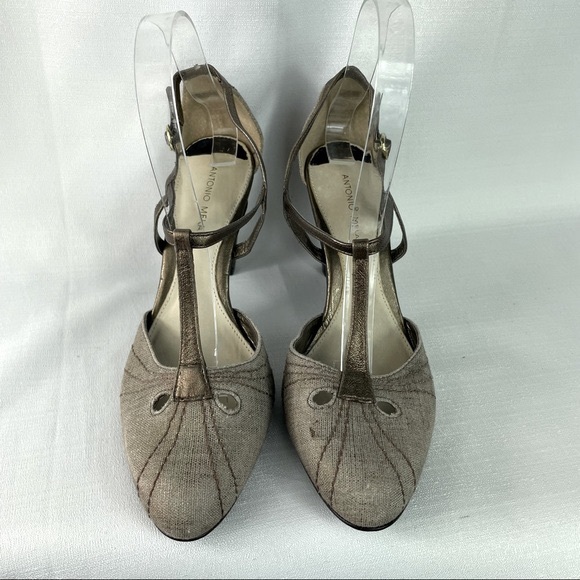 Strap Mary Jane Heels - Picture 3 of 6